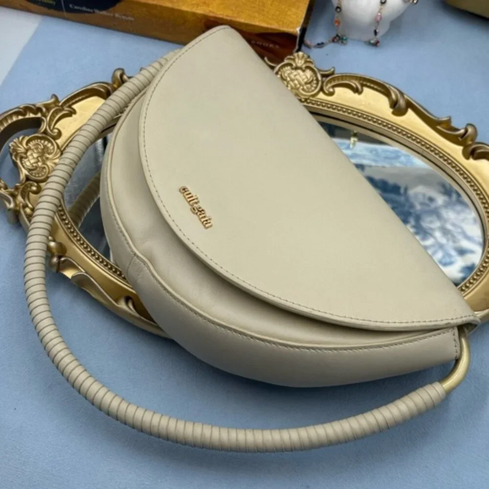 🆕 CULT GAIA 🧿 NWOT Ryka Sculptural Shoulder Bag, Off White Leather